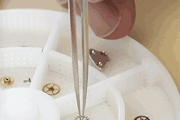 一般换天津劳力士表带要多少钱